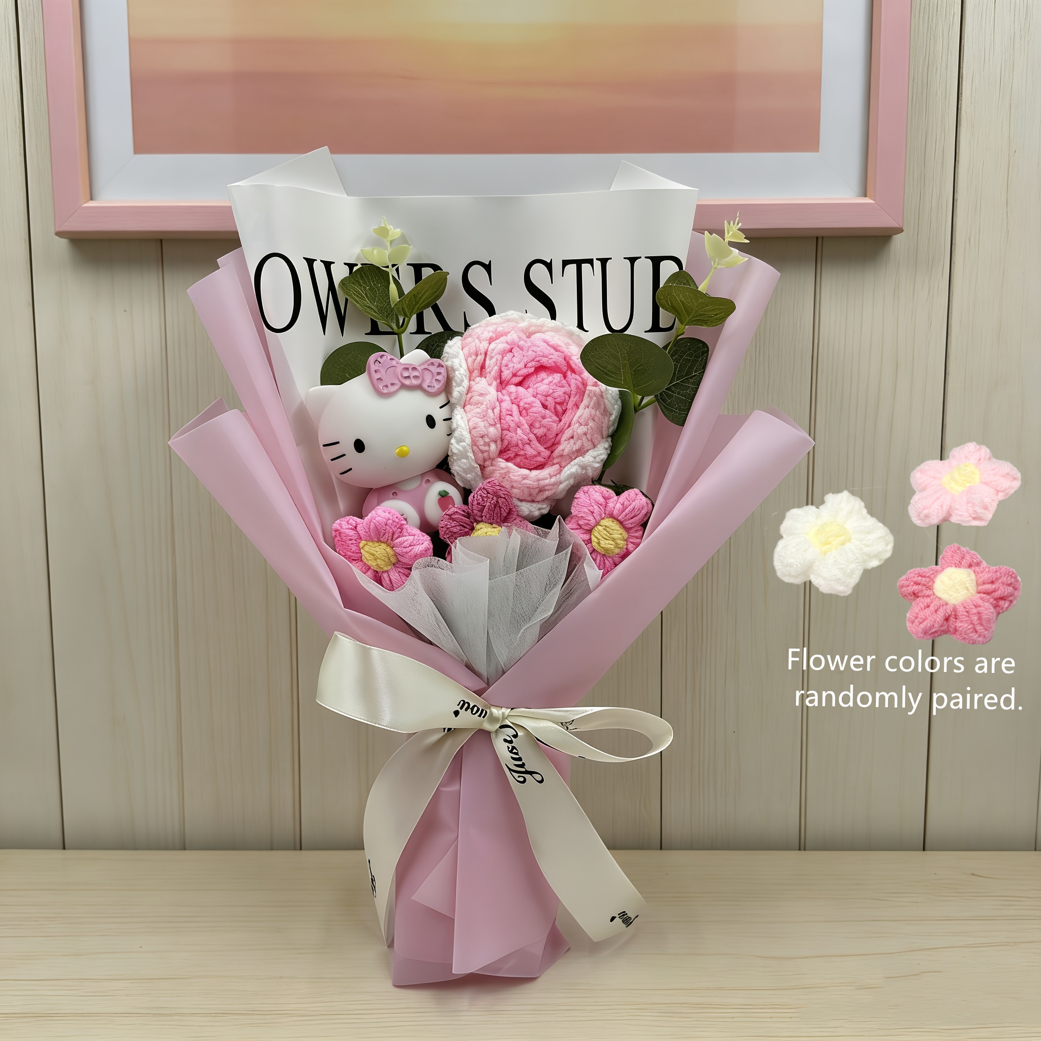 1pc Random Character Crochet Rose Bouquet, Hello Kitty Handheld Flower, Random Pattern, Knitted Yarn Flower, Home & Garden Decor, Photo Prop, Creative Valentine's Day Gift