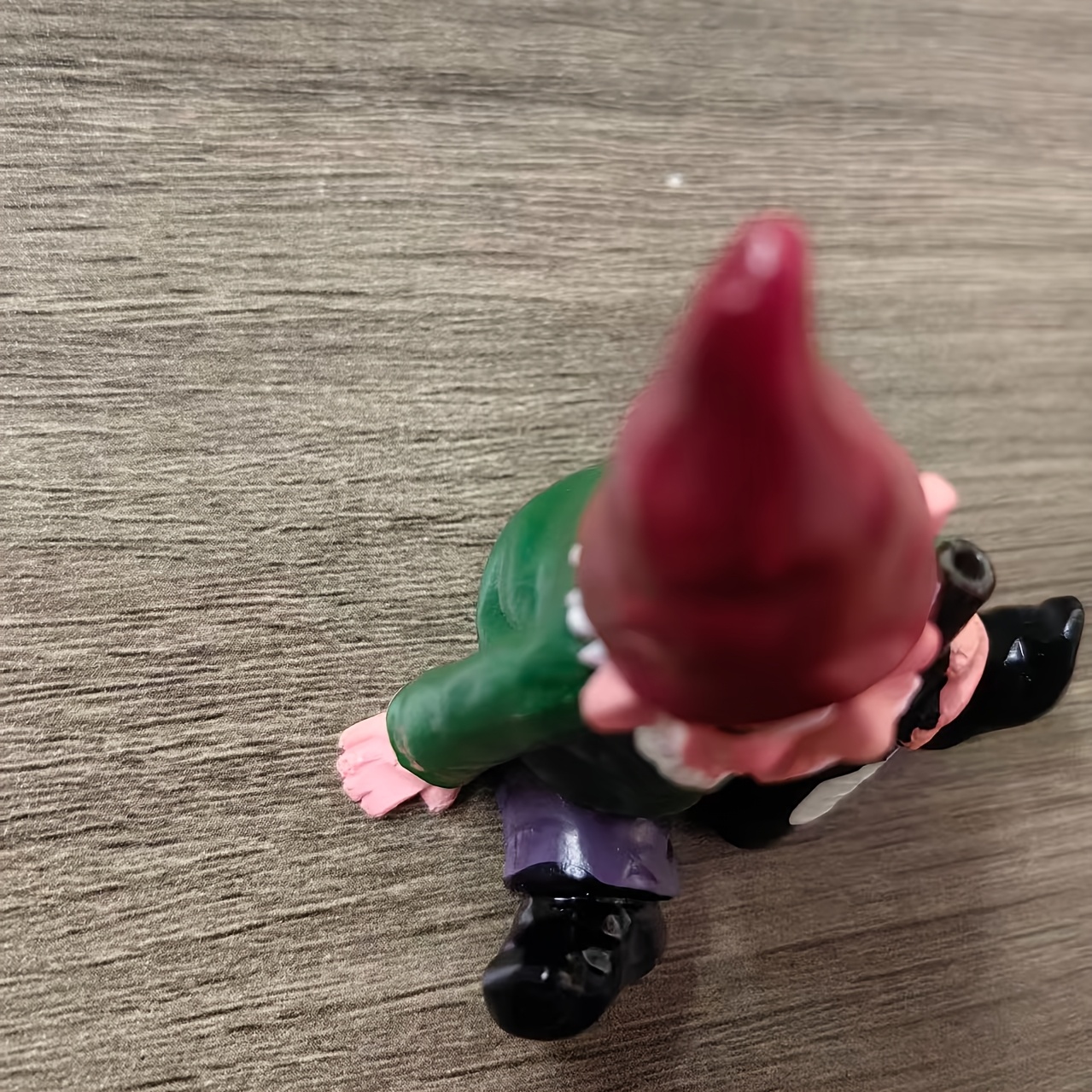 New Christmas Garden Ornament - Elf Gnome Figurine - Miniature Landscape Drunk Gnome With Torch Decoration - Gnome Garden Ornament - Suitable For Home, Yard, And Holiday Decor