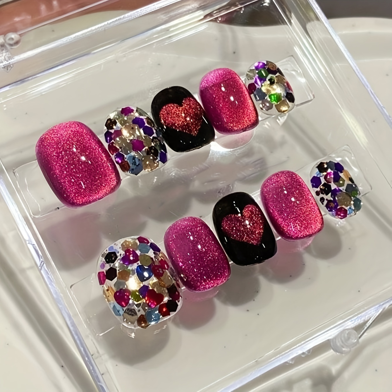 TEMU 10pcs High-end Dragon Fruit Eyes White Handmade Fake Nails, Flash Nail Short