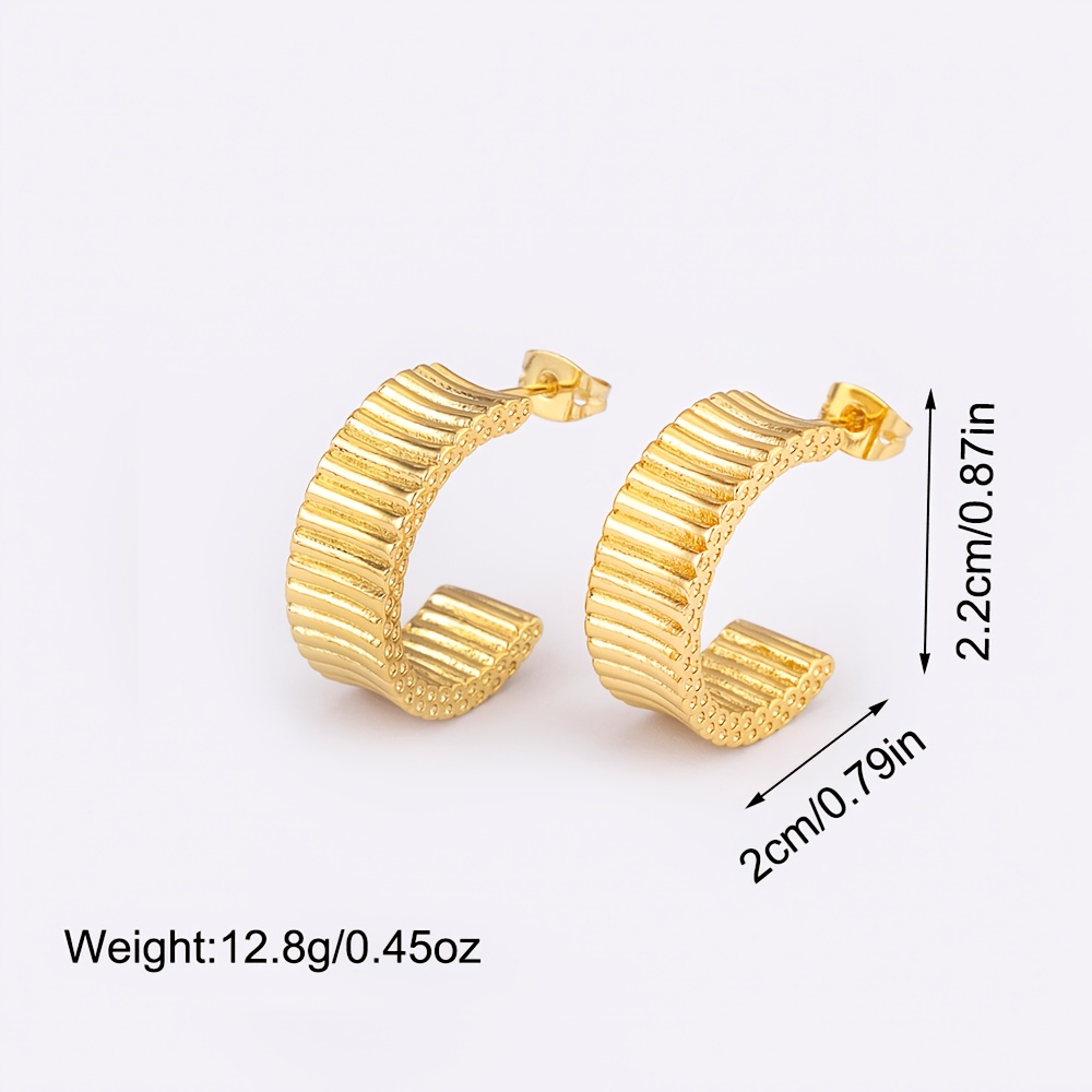 Women's 18K Golden Plated Textured C Hoop Earrings — Retro Style