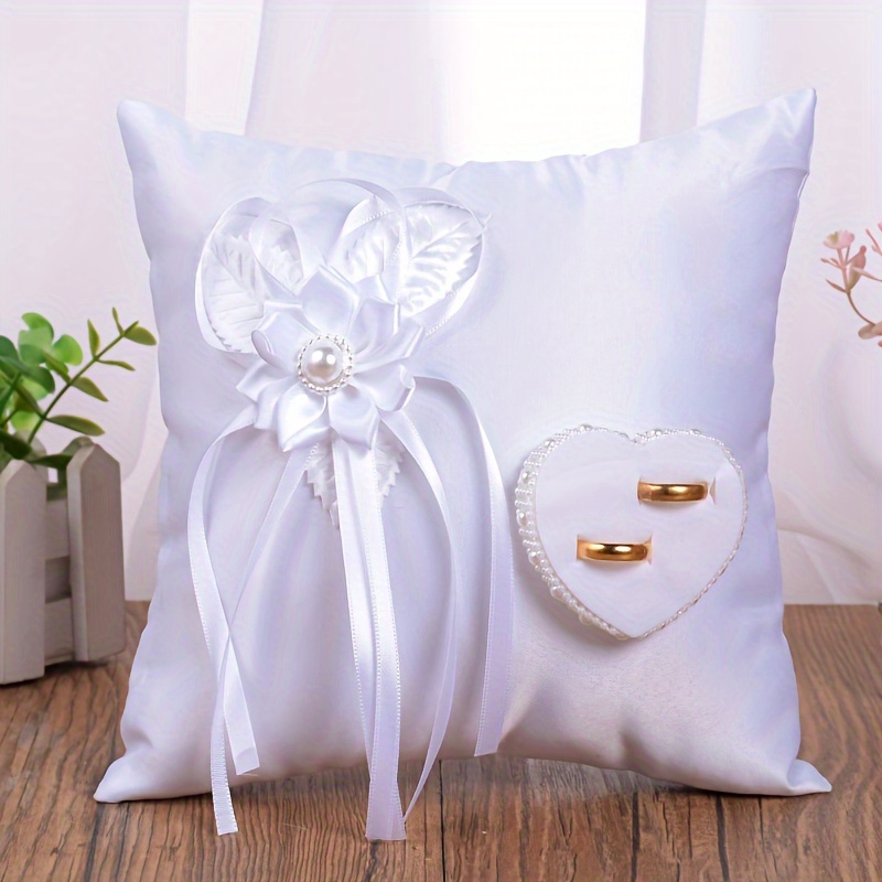

Classic White Square Wedding Ring Bearer Pillow With Camellia Heart Shape Ring Holder - Hand Wash Only Princess Theme Polyester Cover For Bridal Party Ceremony Supplies (1pc)
