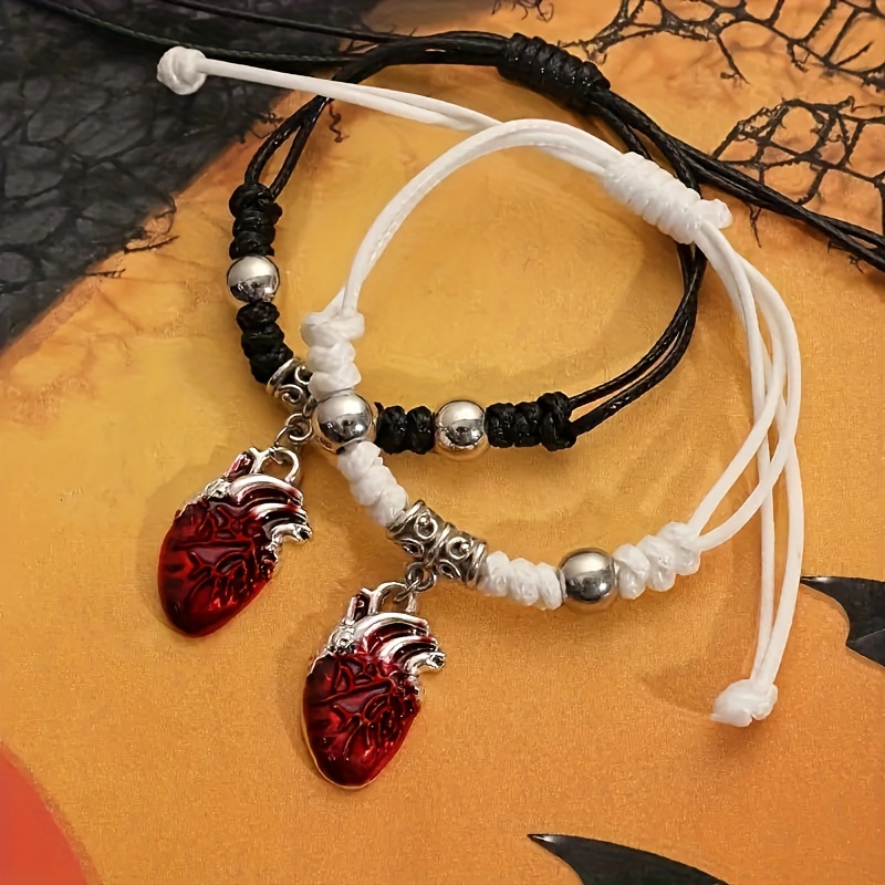 E-shop 2er-Set Gothic-Herz-Armband, Schwarz-Weißes Paar-Armband, Halloween-Geschenk, Party-Kostüm-Accessoire für Freundinnen, Freunde,