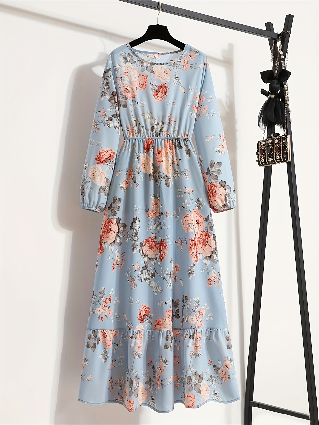 שמלת מסיבה אלגנטית לנשים עם הדפסה פרחוני בגזרת א, שרוולים קפוצים נשיר במצפה עם וגורת, שרוולים נפוחים ארחים וחגורים לכביסה במכונה, לבוש רשמי לאביב/סתיו, שמלה עם הדפס פרחוני, לבוש אביב/סתיו, בד עם מרקם רך