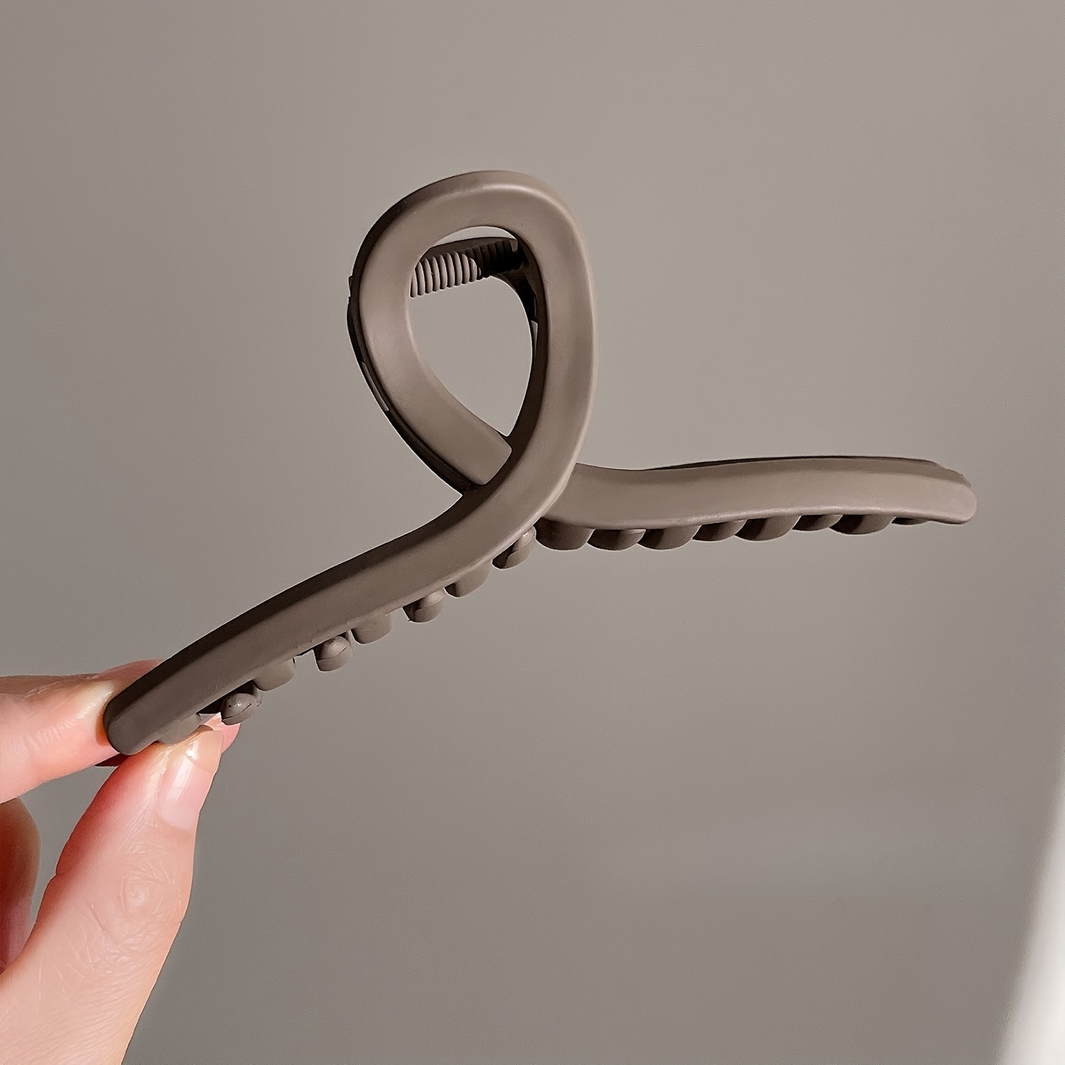 5pcs Women'S Hair Claw Clips Set, Large Thick Hair Clips for Updos, Shark Clips for Thick Hair, Elegant Hair Accessories for Buns And Ponytails, Hair Clips for Women, Bunmaking Accessories, Minimalist Hair Clips, Durable Hair Clips