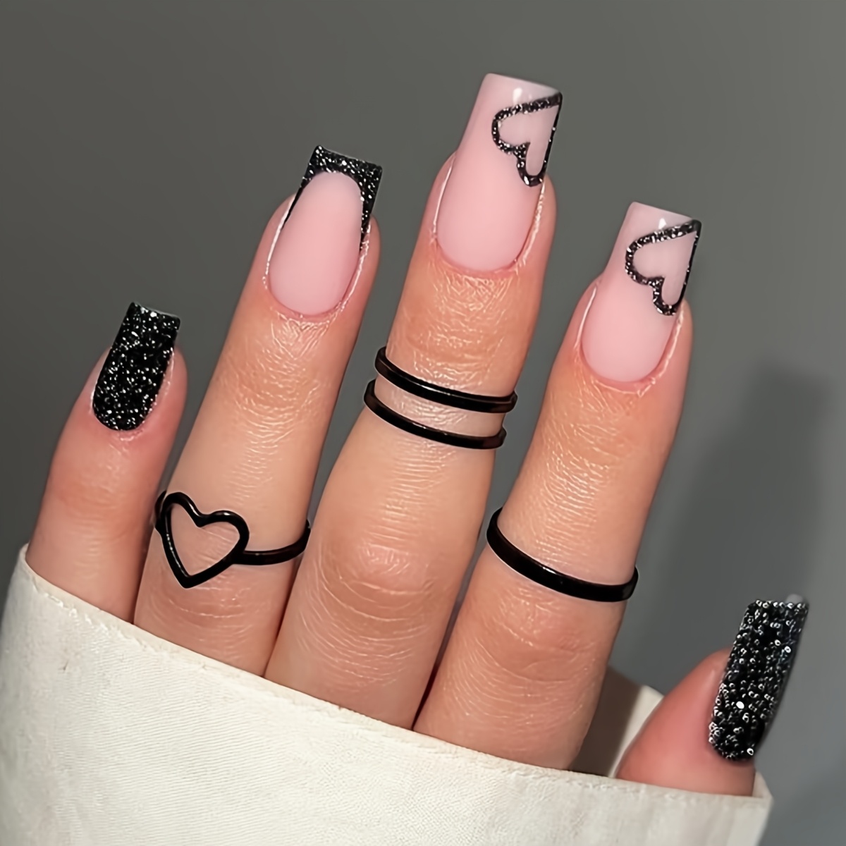 Image of Add : 24pcs Medium-length Square Silvery Glitter Hollow-out Heart Full-cover Press-on Nail Set With Jelly Glue & Nail Buffer, For Women/' Parties, Balls, And Daily Wear