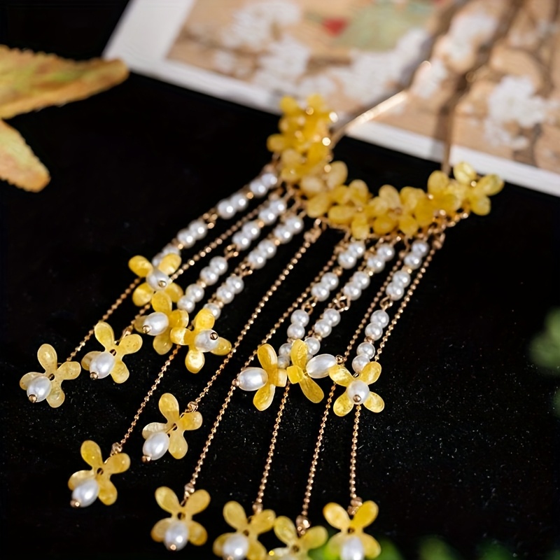 Chinese-style osmanthus and imitation pearl tassel hairpin in yellow Amazon.com : 5 Pcs Flower Chinese Tassel Hair Stick Crystal  main image 3