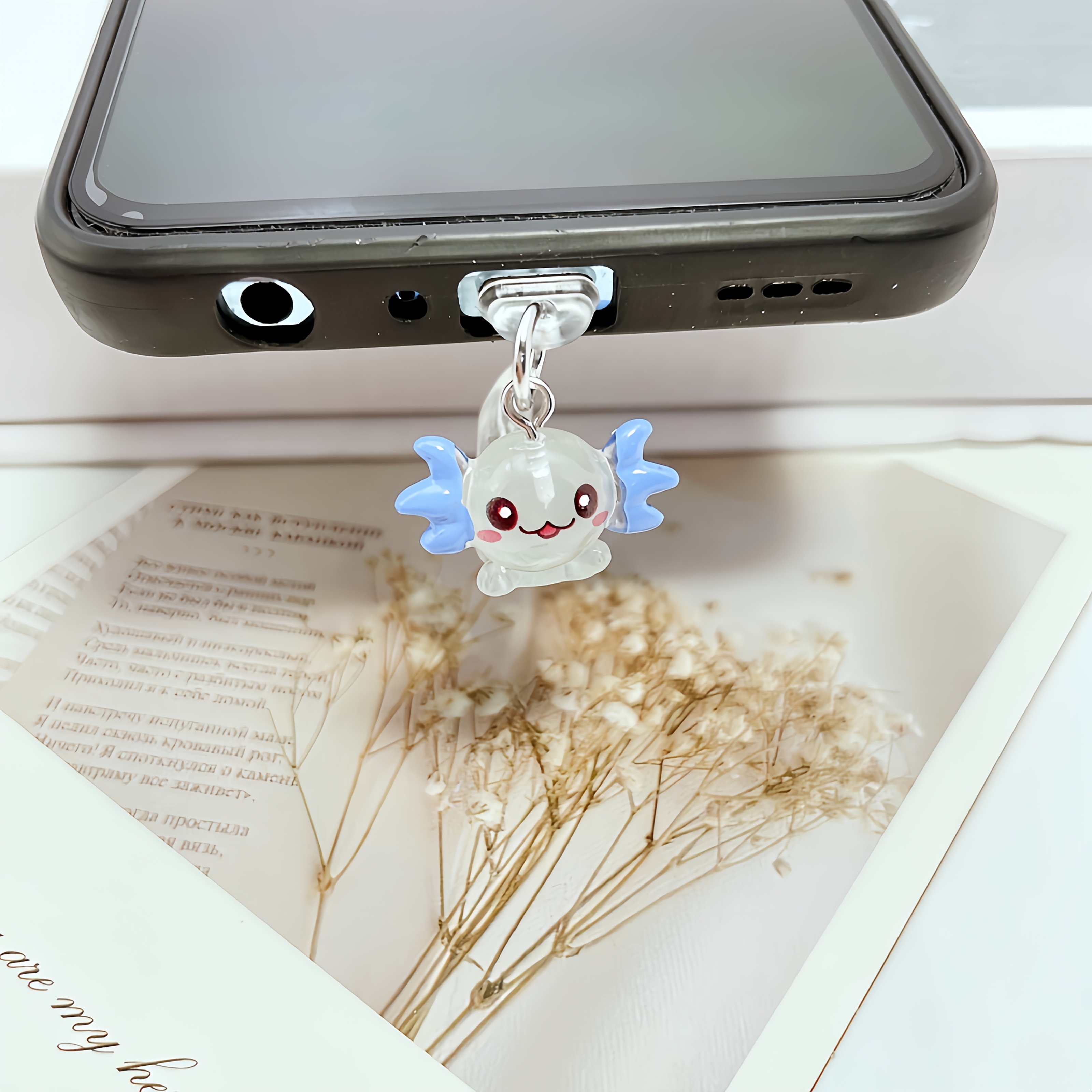 TEMU 1 bouchon anti-poussière pour téléphone de phosphorescent, un article décoratif pour empêcher la poussière 'accumuler sur les téléphones, adapté