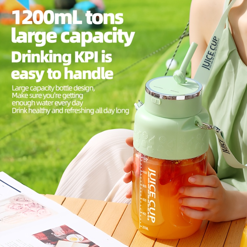 1pc usb rechargeable electric juicer multi function fruit vegetable press for smoothies and juices 27 05oz 40 58oz capacity options light green with dual safety switch home or on the go use details 3