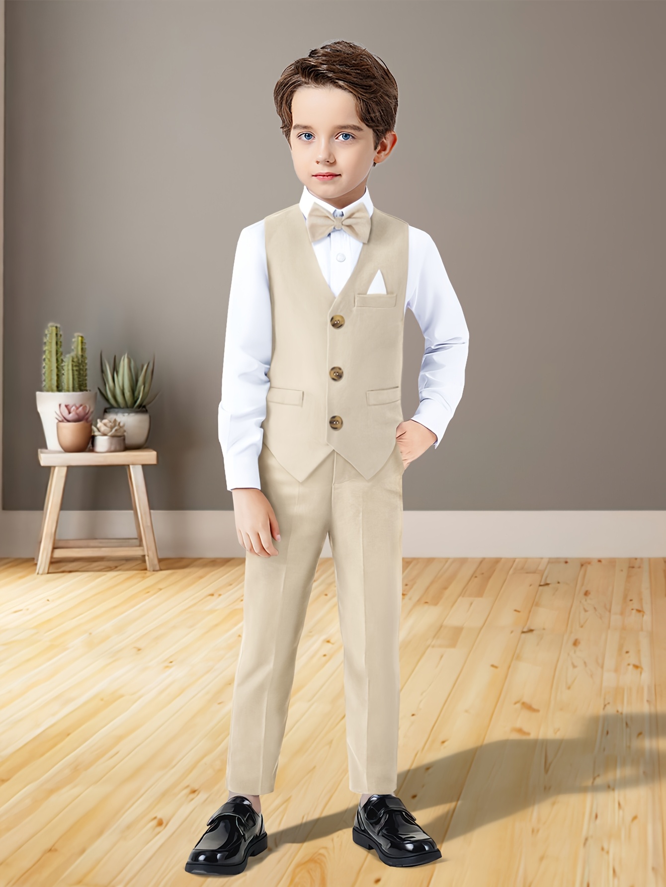 Van Heusen 4-Piece Formal Suit Set, Vest, Pants, Collared
