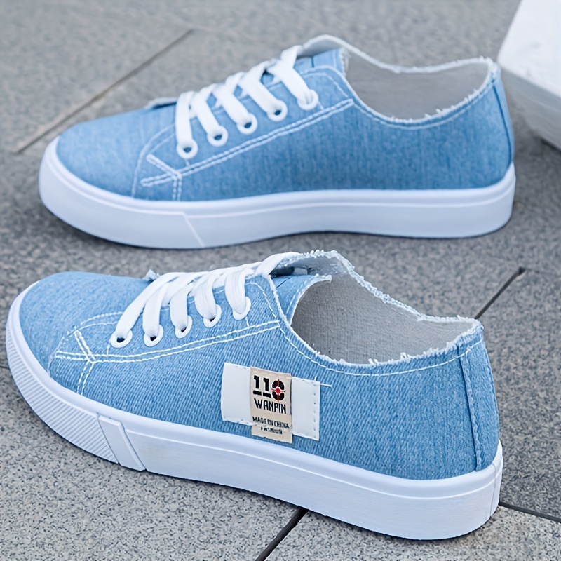 One Pair of Stylish Versatile Shoes, Low-Top White Sneakers with Elegant Breathability, Casual Single Shoes Showcasing Feminine Charm