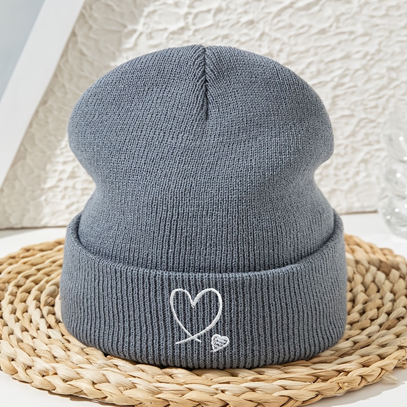 Women's & Unisex Lightweight Winter Hat With Embroidered Heart & - Skiing/cycling Cap Suitable For Outdoor Activities, Machine Washable, Weather