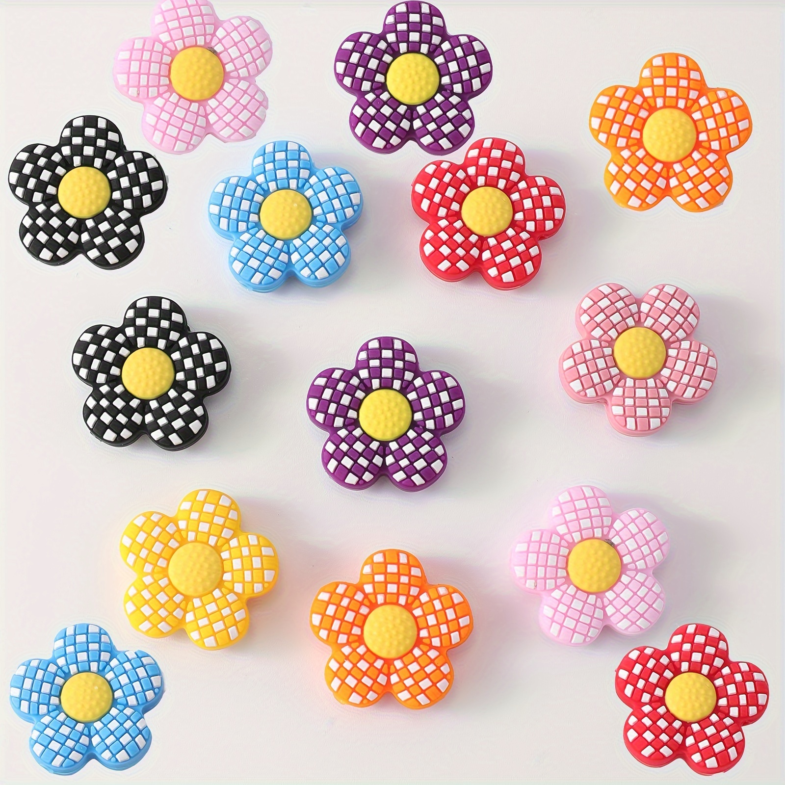 

18pcs Flower Theme Silicone Bulk Beads For Jewelry Making Diy Creative Key Bag Chain Character Pens Decors Bracelet Necklace Craft Supplies