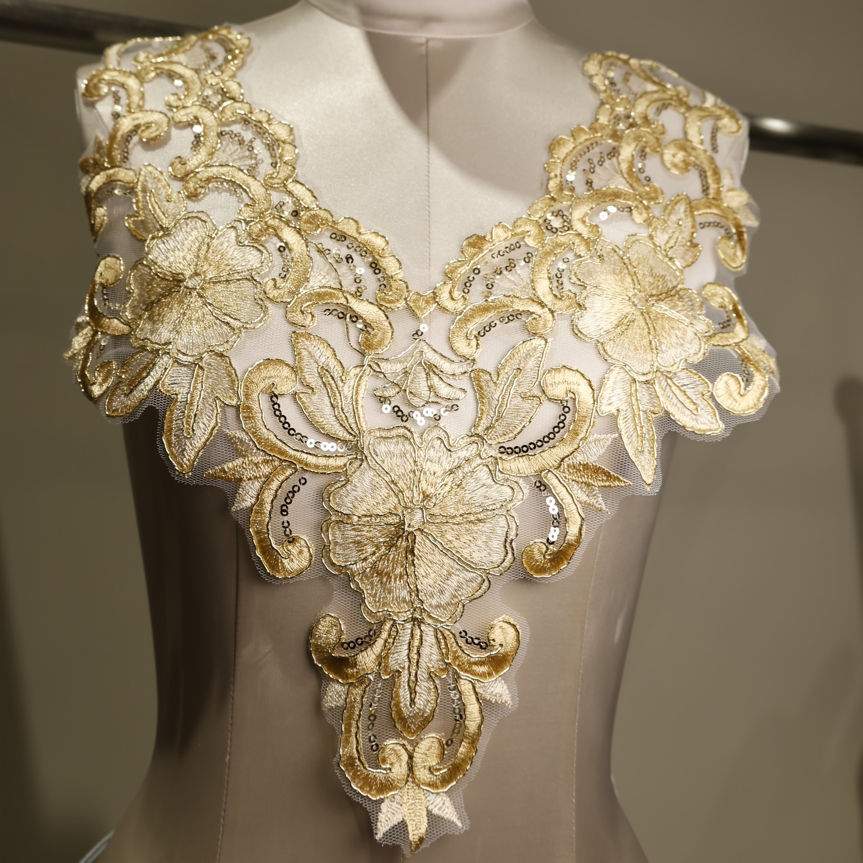 TEMU Vestido Dorado de Encaje