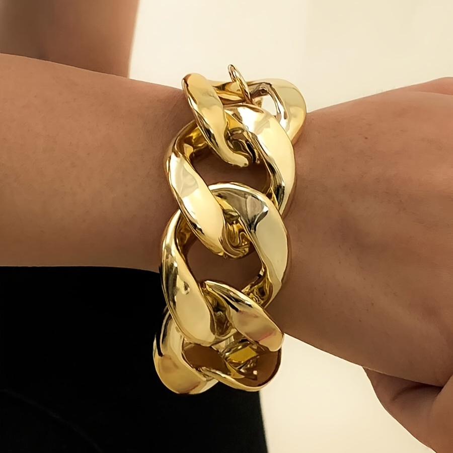 

A And Exaggerated Geometric Hollow Golden Punk-style Bracelet With A Chain, European And Trends.