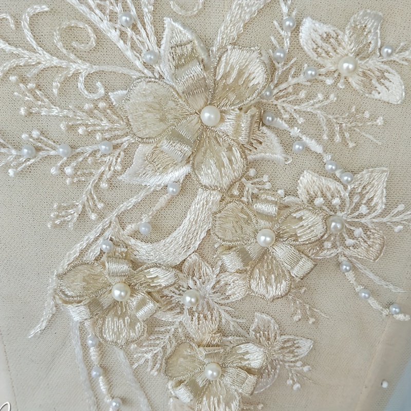 chinese dress ladies Amazon.com: 1 Pair Lace Patches Embroidery Sewing On Flowers Repair for Wedding  Dress 42 * 22cm(Blue) : Arts, Crafts & Sewing