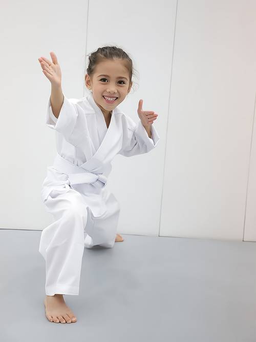conjunto de vestido de karate uniforme de karate profesional tamaño universal tamaño pequeño tamaño 170 altura tamaño transpirable taekwondo top, cinturón y pantalones conjunto de 3 piezas tela calidad conjunto de vestido de karate jujutsu taekwondo juvenil