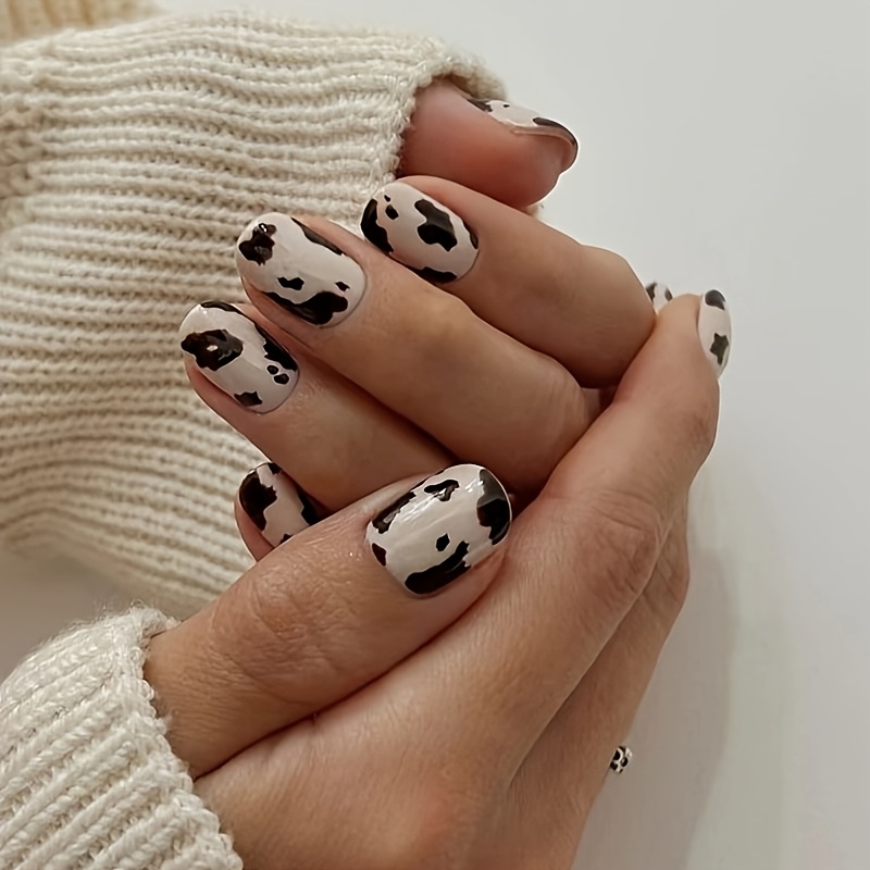 TEMU Dames Nagelkunst Vierkant Kort Melkwit Basis Koeienprint Press-On Nagels, Korte Vierkante Ronde Vorm Nagelstickers