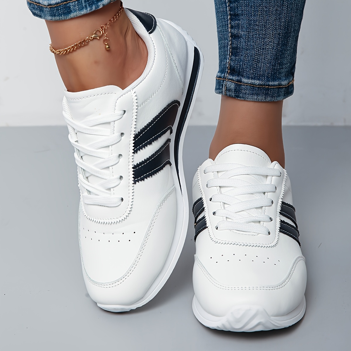 TEMU Sneakers, Women's New Casual Sports Shoes With Thick Sole And Round Toe Straps, Fashionable And , Versatile And Oversized Women's Shoes