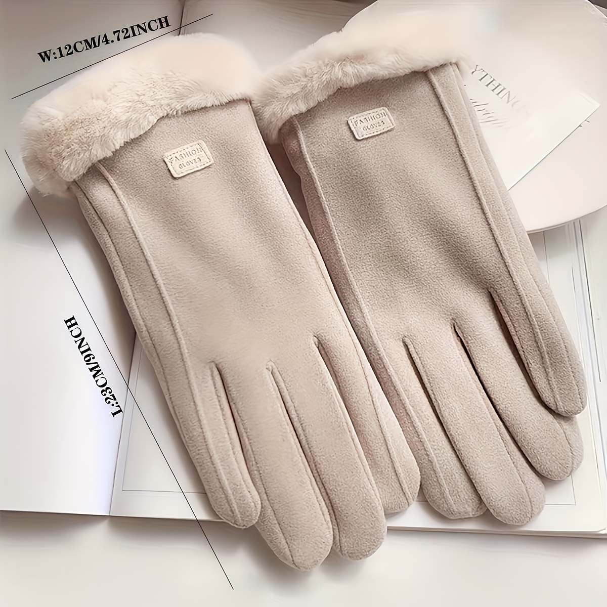 1 Pair Cozy Women'S Beige Touchscreen Gloves - Thick Warm Plush Lined Winter Gloves, Full Finger Design, Polyester Material, Knitted Craftsmanship, Inelastic Fit, Suitable for Going Out and Warmth Preservation details 4