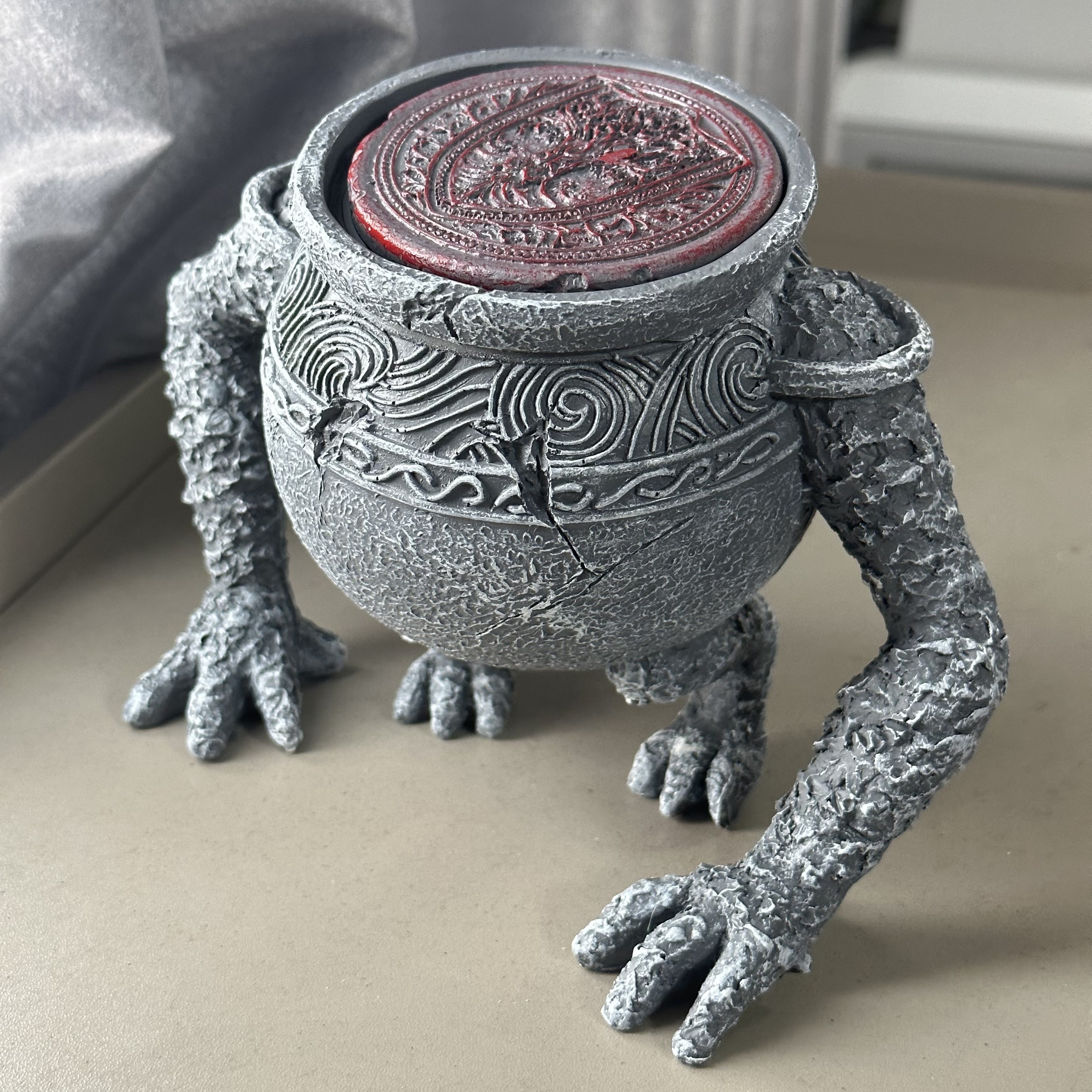 1pc Poison King Cauldron Flowerpot Statue, Creative Realistic Resin Sculpture Ornament, Home Decor Courtyard Craft