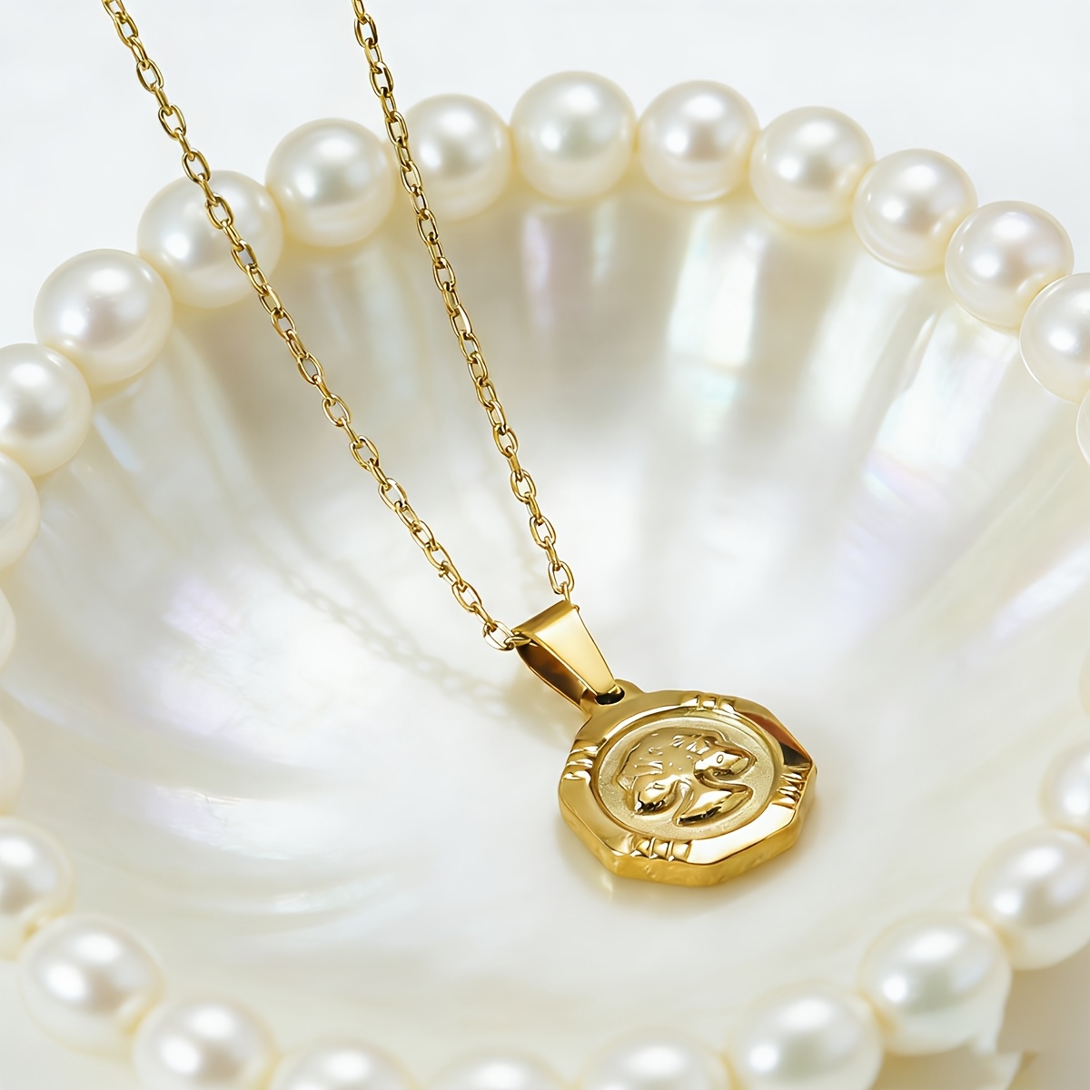 Women's Geometric Tree of Life Pendant Necklace