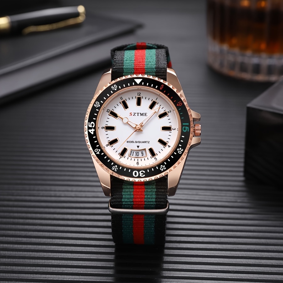 Reloj de Cuarzo de Moda para Hombres SZTME - Estilo Casual con Calendario y Hora Mundial, Caja Dorada Rosa, Correa de Nailon a Cuadros Verde/Negro, Aleación, No Impermeable para Atuendo Casual