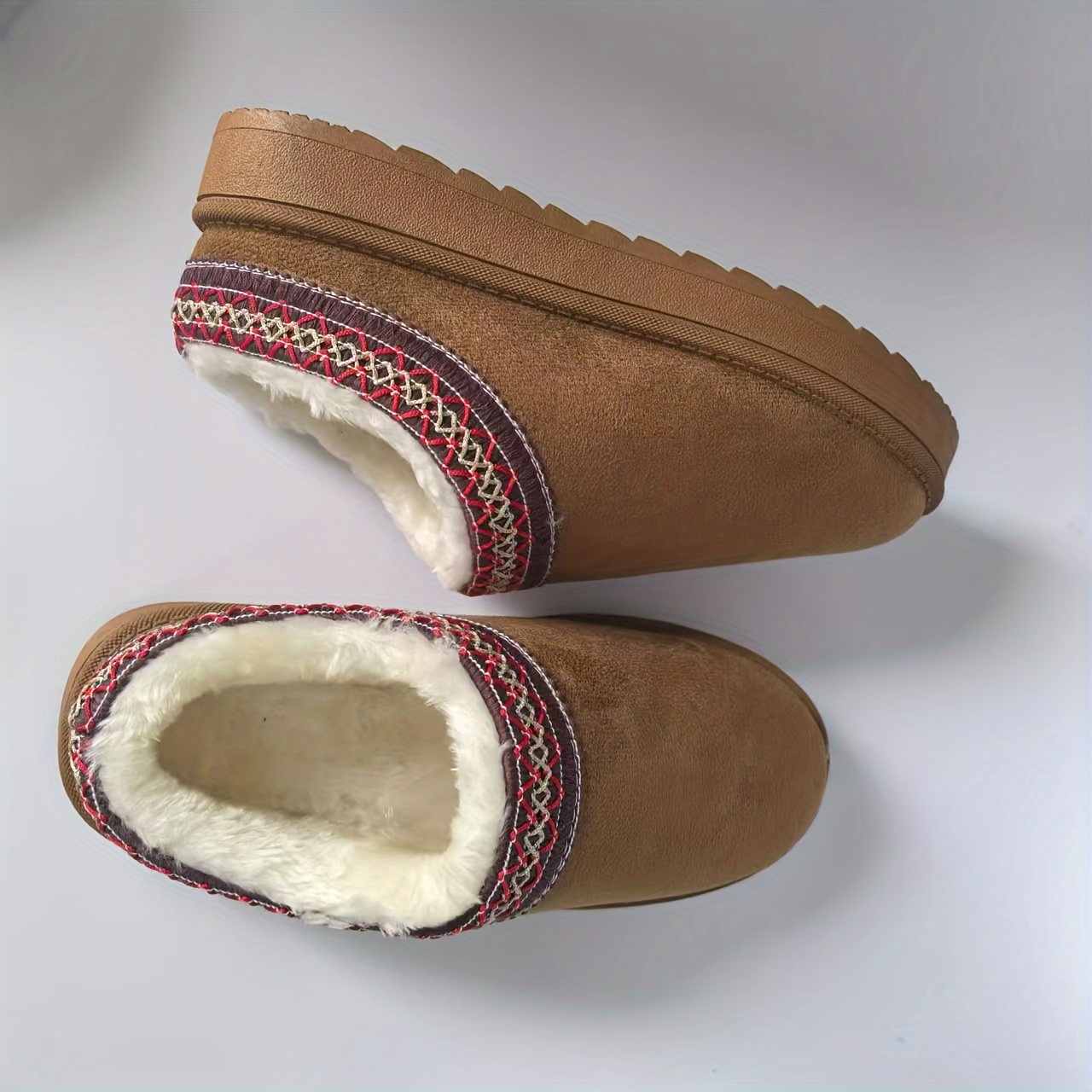 

Women's Casual Slip-on Slippers - Flannel Upper, Corduroy Inner, Solid Color, Warm Lined Winter Footwear From Area, Tpu Sole, Machine Washable