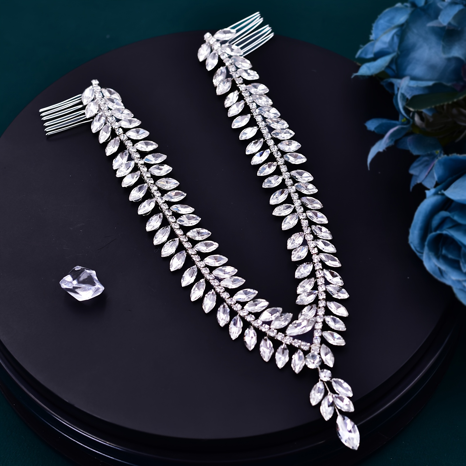 TEMU Bandeau de mariée brillant avec strass, fait main, avec peigne, accessoires de cheveux pour femmes, idéal pour mariage, fête, bal de promo