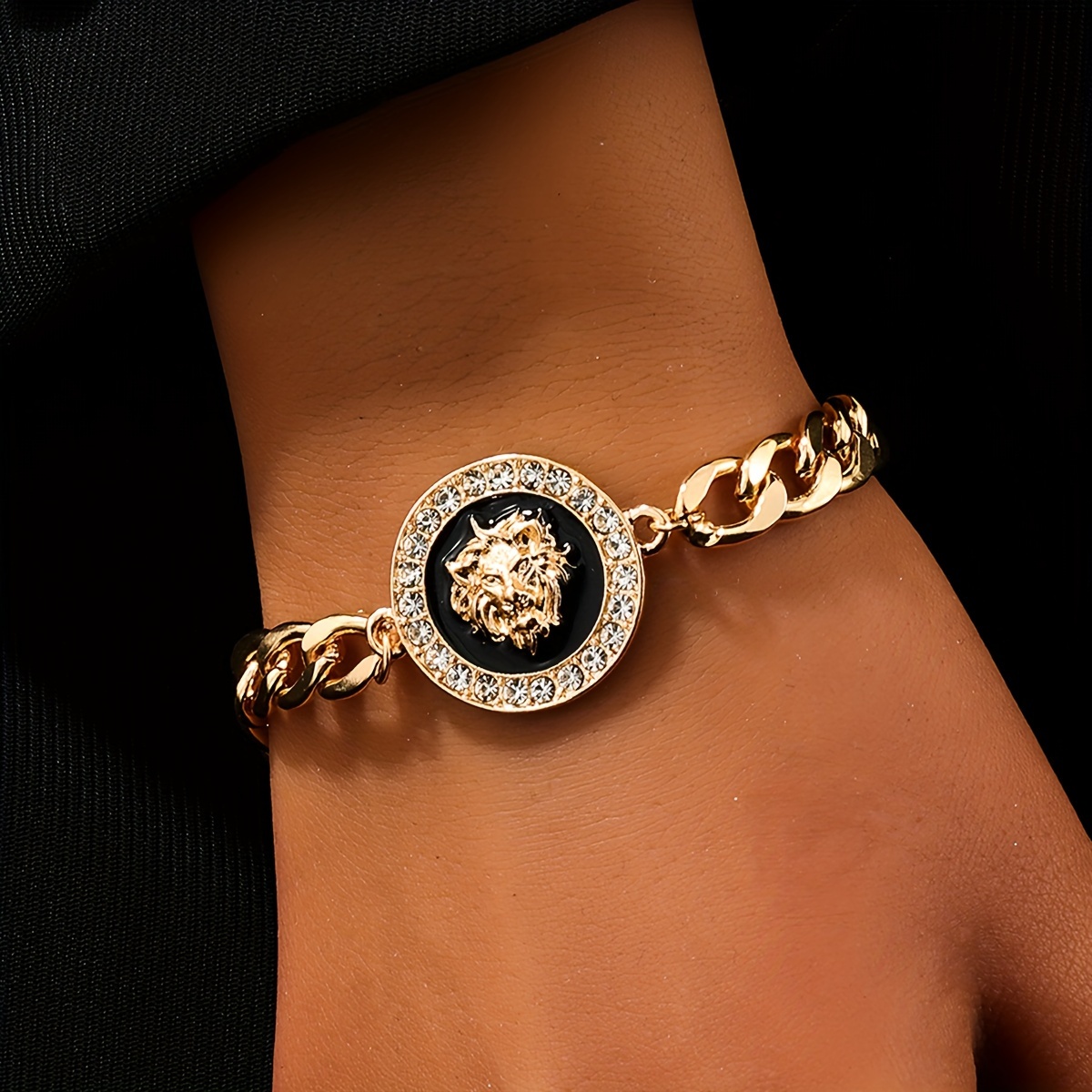 Cuban Link Bracelet with Lion Head Pendant Hip Hop Design