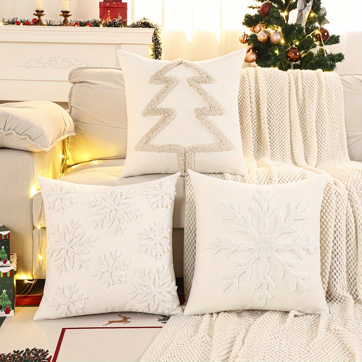 

Traditional Style Christmas Tree And Pillow Cover - Hand Wash Only, Zip Closure, Polyester And Cotton , Suitable For Living Room Decor