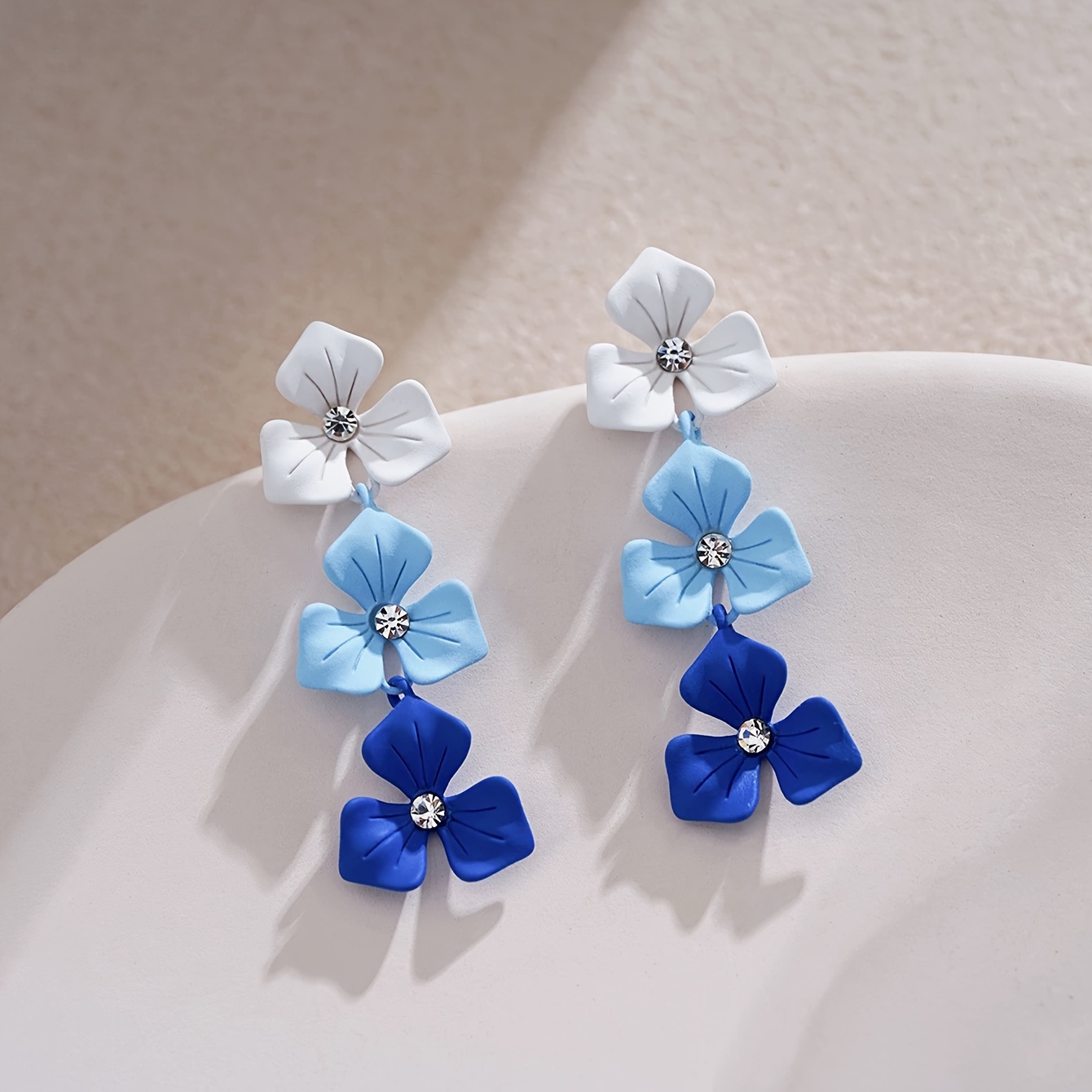 1 Pair Easy Elegant Exquisite Wearable Gradient Flower Women's Vacation Fashion Earrings