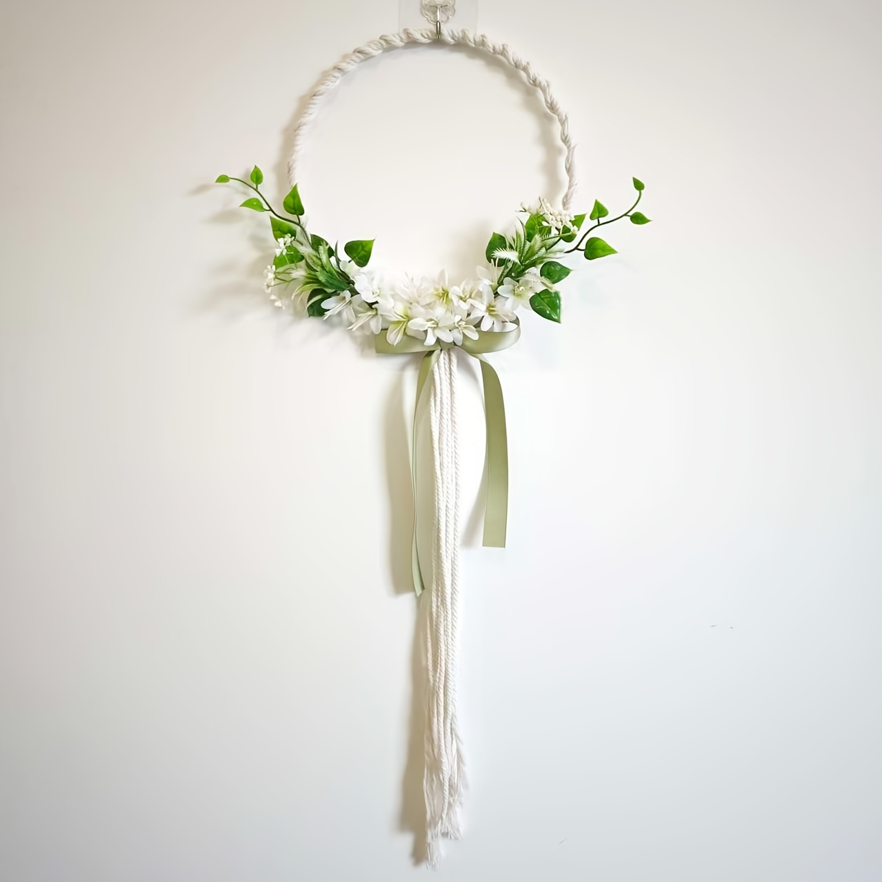 Image of Wreaths With Elegant White Flowers, Artificial Green Leaves, And White Tassel Decorations. Suitable For Entrance, Living Room Wall Decoration, And Wedding Scene Atmosphere Arrangement