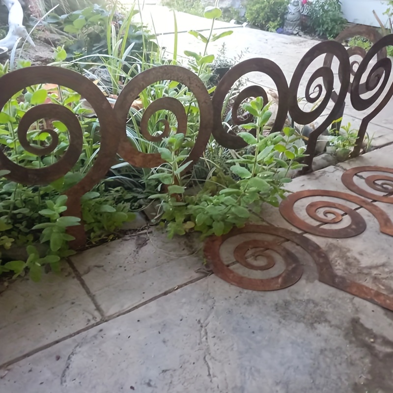 

Rustic Spiral Garden Stake - Vintage Metal Planter Edge, Outdoor Decor For Christmas, Halloween, Thanksgiving & New Year Yard Decorations Outside Outdoor Yard Decor