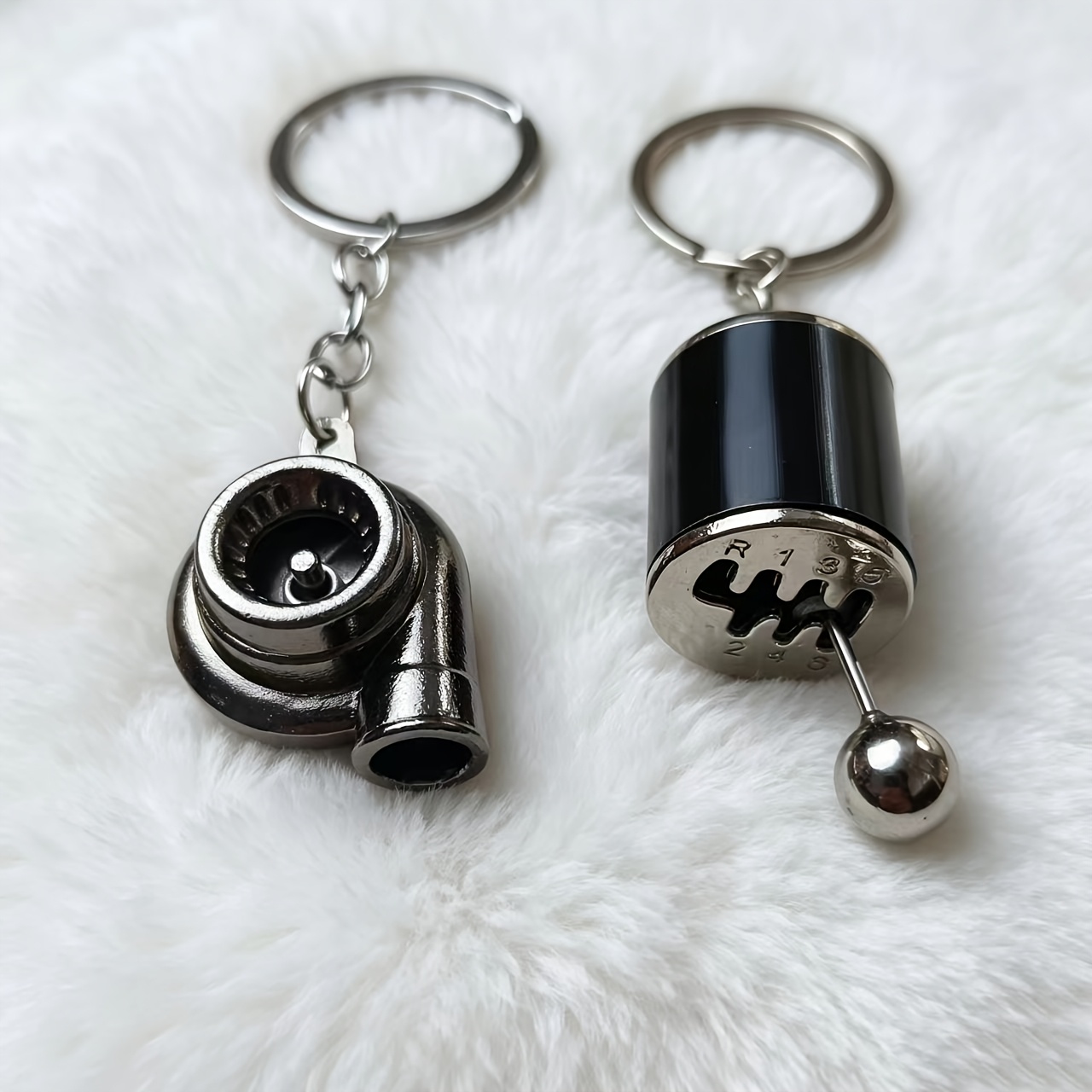 TEMU 2pcs Gear Shift Knob Keychain Set, Mini Shift Knob And Wheel Alloy Keychain, A Cool Gift For And Modification Enthusiasts
