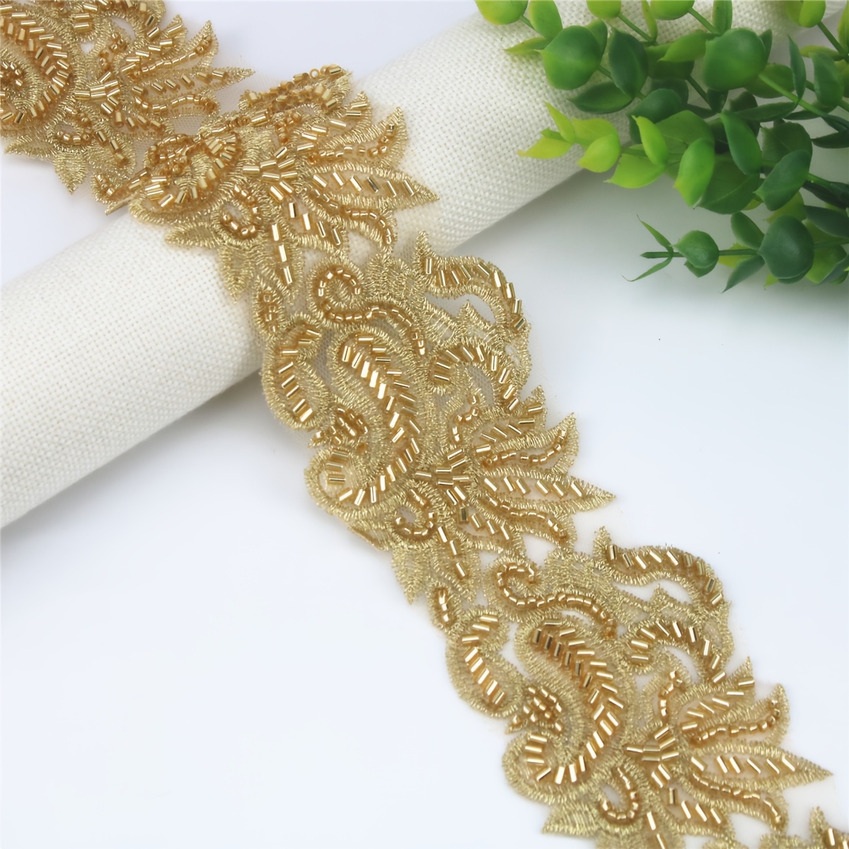 TEMU 1 bordure de dentelle festonnée dorée perlée cousue à , bande florale à perles tubulaires dorées pour modification artisanale de robes,