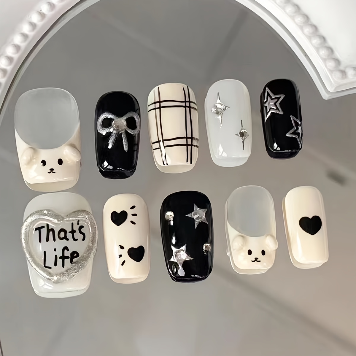 

10pcs Trendy Oval Short Press-on Nails Set, Mixed Color With Animal And Star Patterns, High-end Cartoon Love Nail Art, Full Coverage Fake Nails For Women And Girls