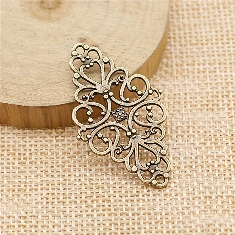 

30pcs Vintage Bronze Floral Filigreed Jewelry Pendant Connectors For Vintage Metal Zinc Alloy Filigreed Charm Links For Diy Jewelry Making (42 Cm 16.5 Inches)
