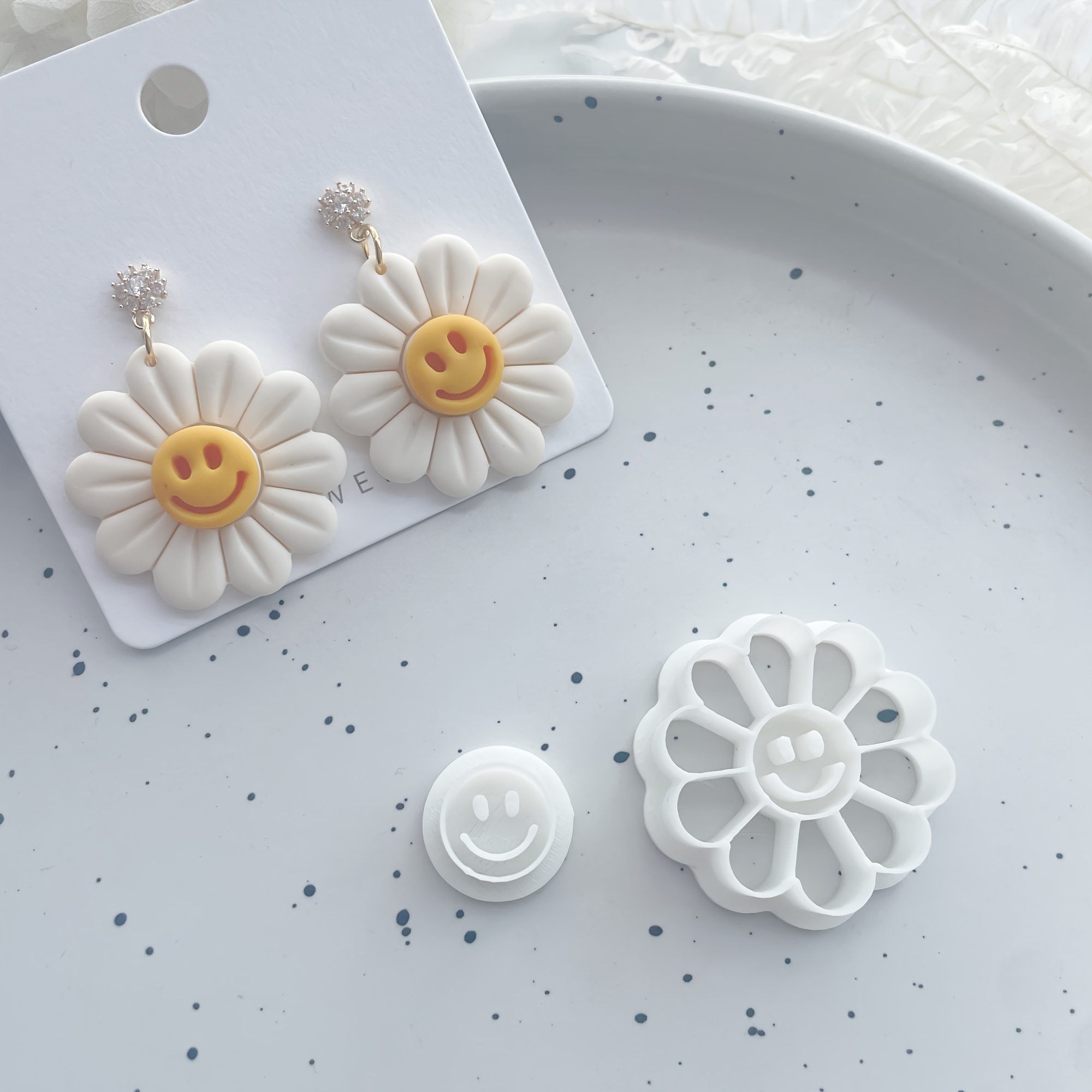 

Daisy Clay Cutter, 2pcs Of Handmade Earrings Supplies, Sunflower Polymer Soft Clay