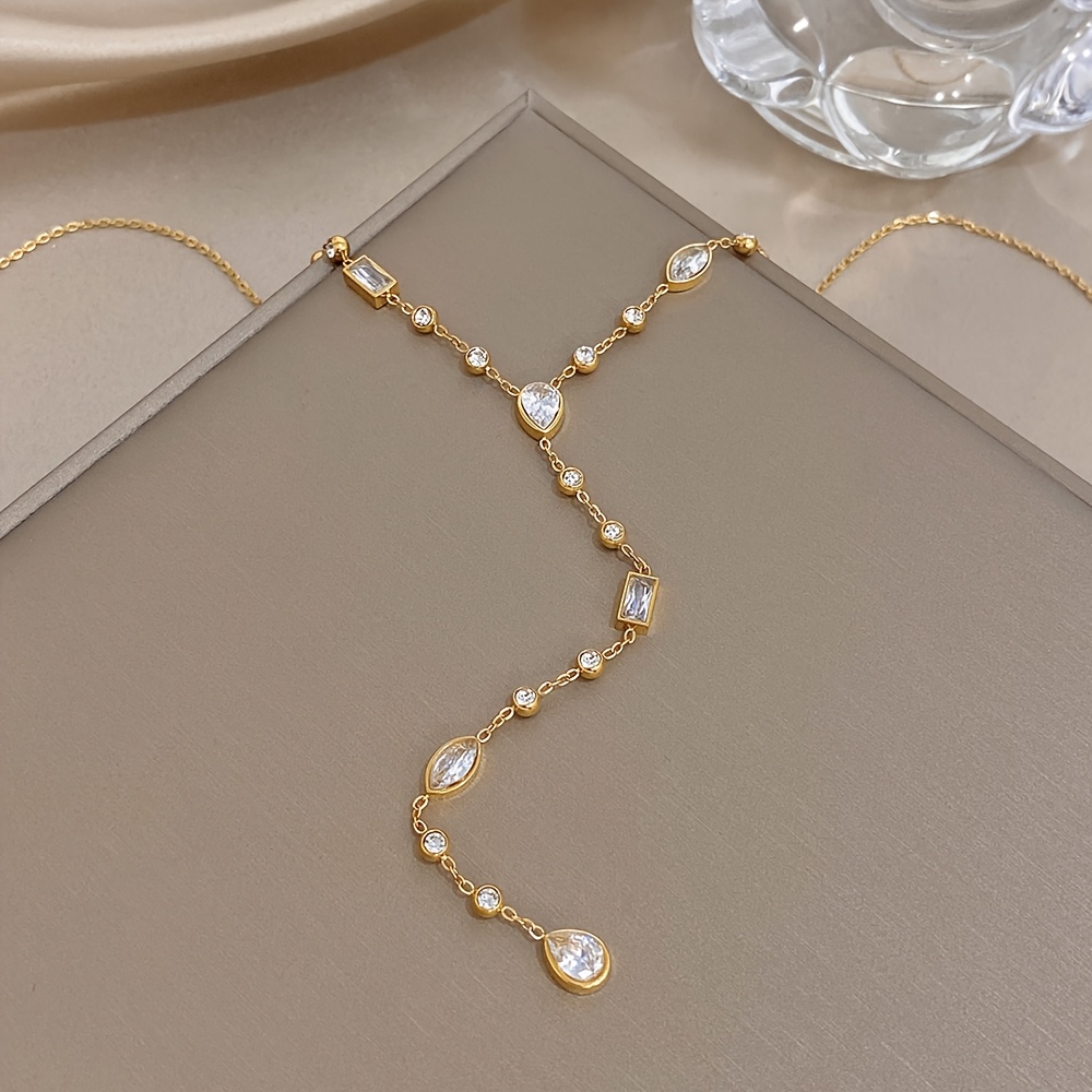 Women's Elegant Teardrop Synthetic Cubic Zirconia Necklace