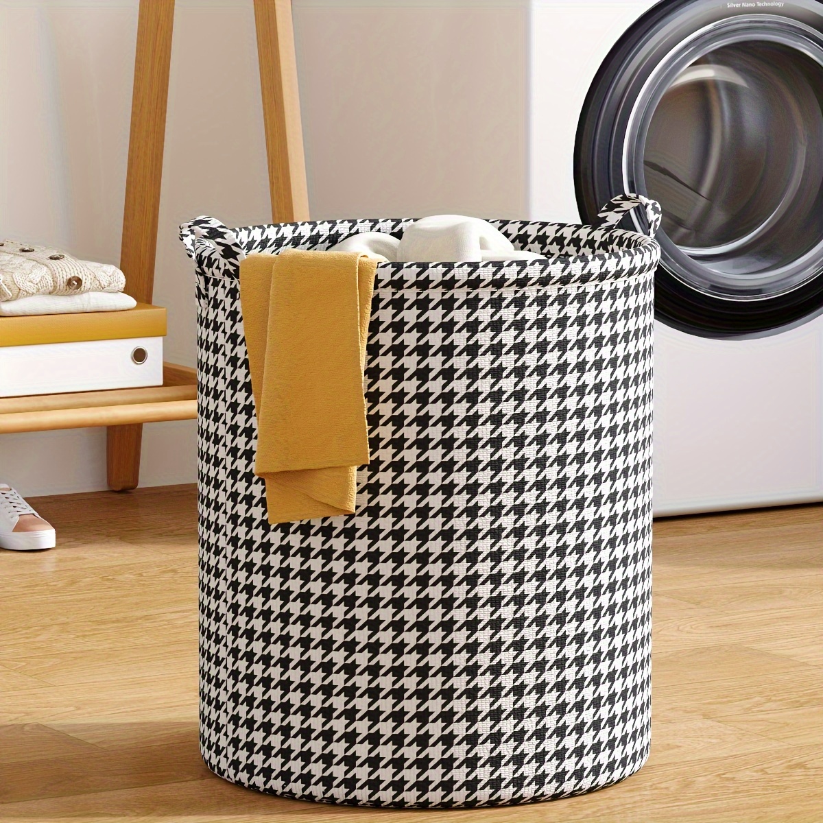 

1pc Classic Black And White Houndstooth Foldable Laundry Basket, Storage Hamper For Bathroom, Toy And Clothes Organizer Bin, Durable Material With Handles
