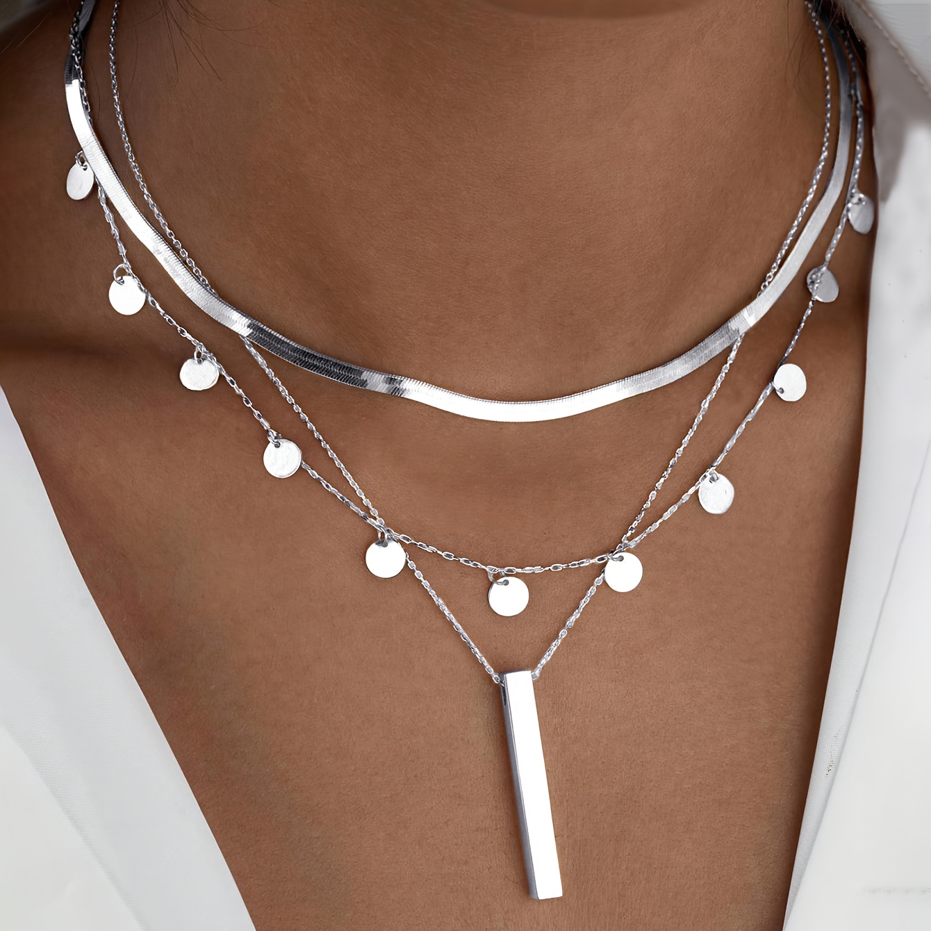 Image of 3pcs Vintage Elegant And Stylish Mid-century Long Bar Round Pendant Necklace, Layered Clavicle Chain For Women, Vacation Date Gift, Daily Wear, Dinner Party, Jewelry