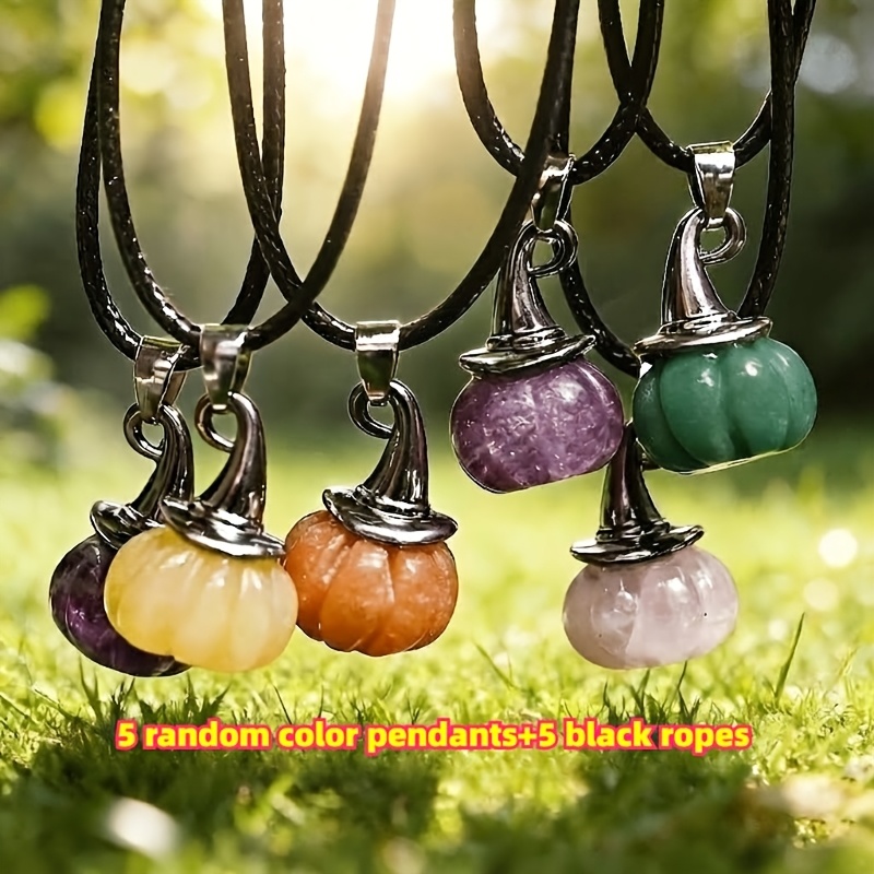 TEMU Ensemble de 10 pièces Collier avec pendentif chapeau de sorcière citrouille en artificielle, comprenant 5 pendentifs citrouille de couleurs