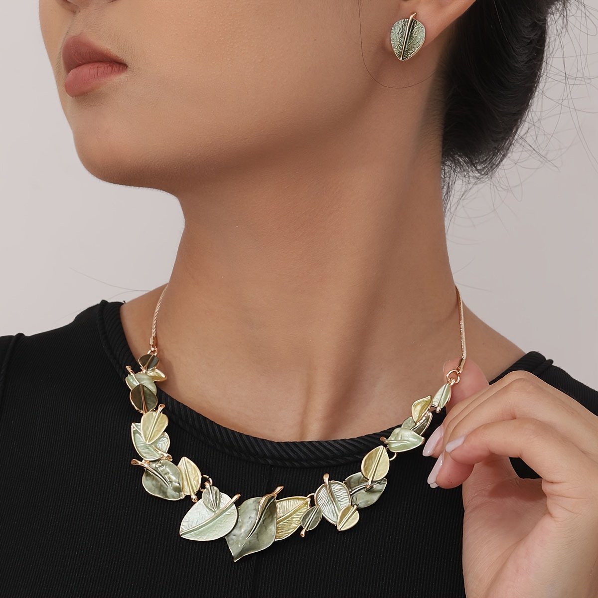 Green Leaf Necklace & Earring Set Bohemian Style