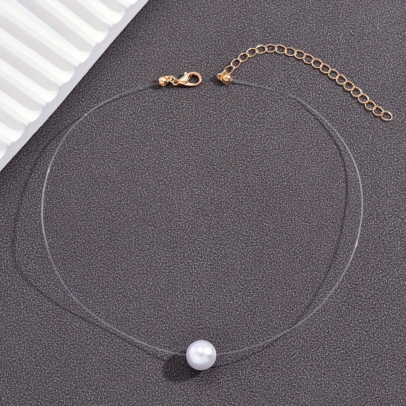 Women's Single Faux Invisible Necklace for Casual Style