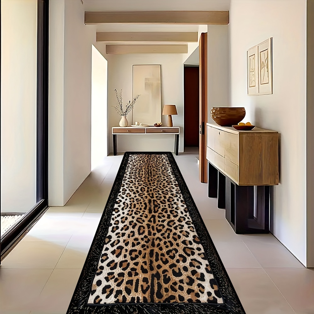 [] 1 Leopard Patterned Rug, Exquisite Patterned Area Carpet, Villa Entrance Door Mats, Long Floor Mat For Home Corridors, Machine Washable Laundry Room Rugs