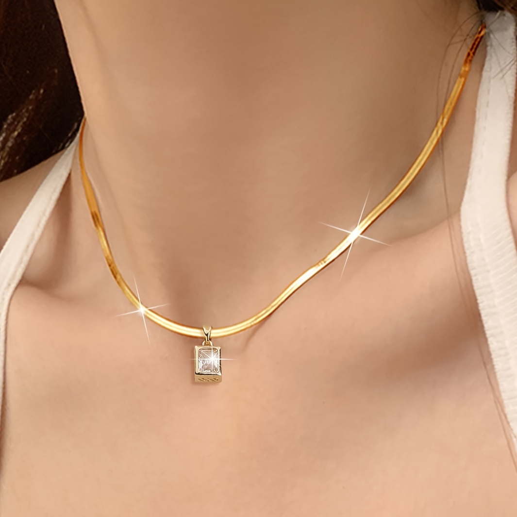 

Elegant 18k Gold-plated Stainless Steel Necklace With Square Cubic Zirconia Pendant For Women - Everyday & Vacation Wear