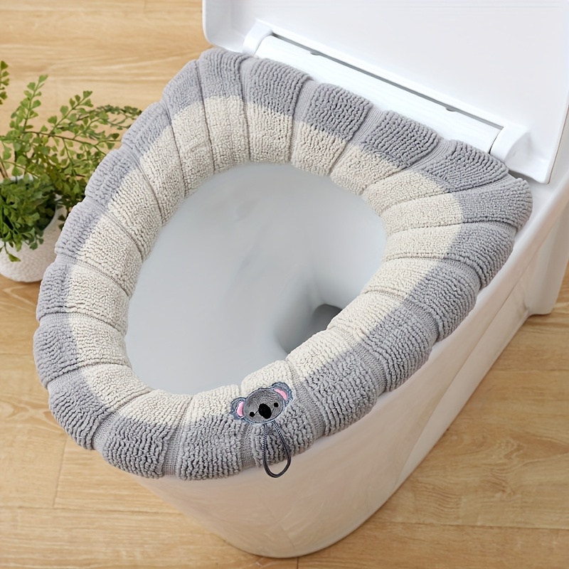 2 Plush Knitted Handle Toilet Mats