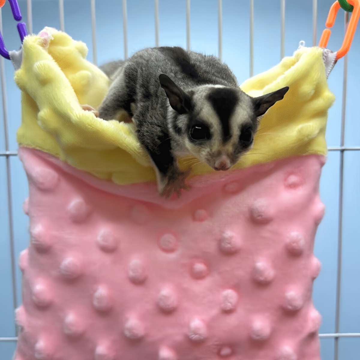 

Cozy Summer Sleeping Bag For Sugar Gliders & - Lightweight, Hanging Pet Nest, Random Color