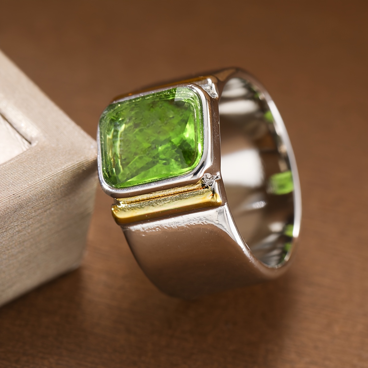 Women's Retro Square Green Zirconia Ring, Stylish Gift