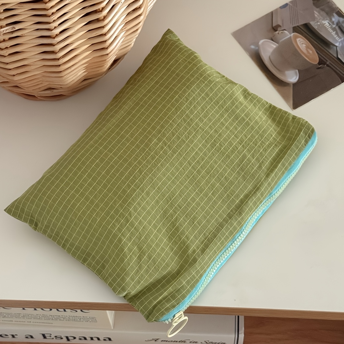 TEMU Sac de Rangement Macaron pour Organisateur de Soins de et Cosmétiques, Trousse de Maquillage Légère à Fermeture Éclair avec Motif à Petites